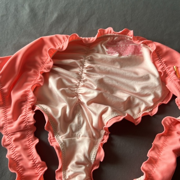 Victoria’s Secret bikini bottom - Picture 4 of 6